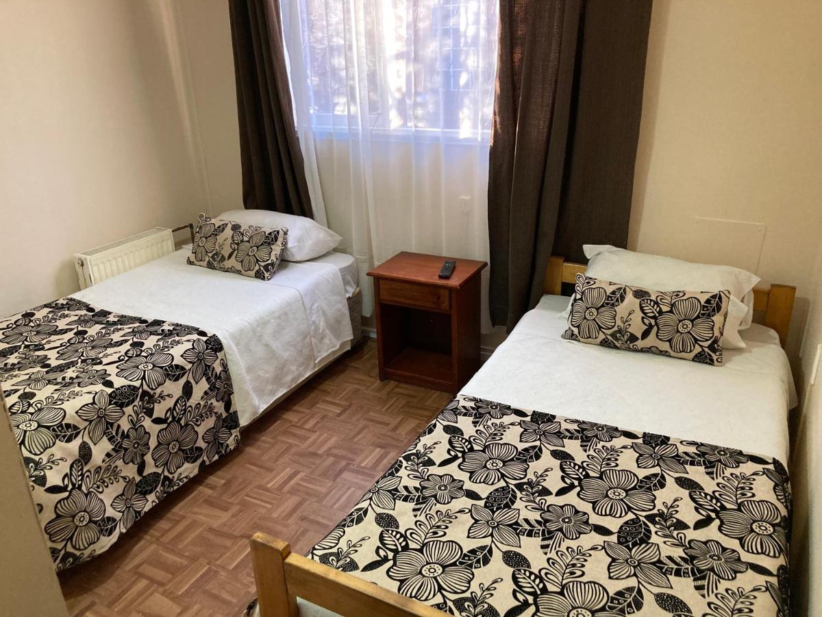 Hostal Hellen 푸에르토나탈레스 외부 사진