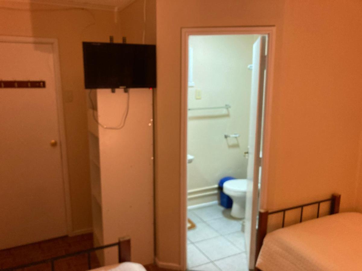 Hostal Hellen 푸에르토나탈레스 외부 사진