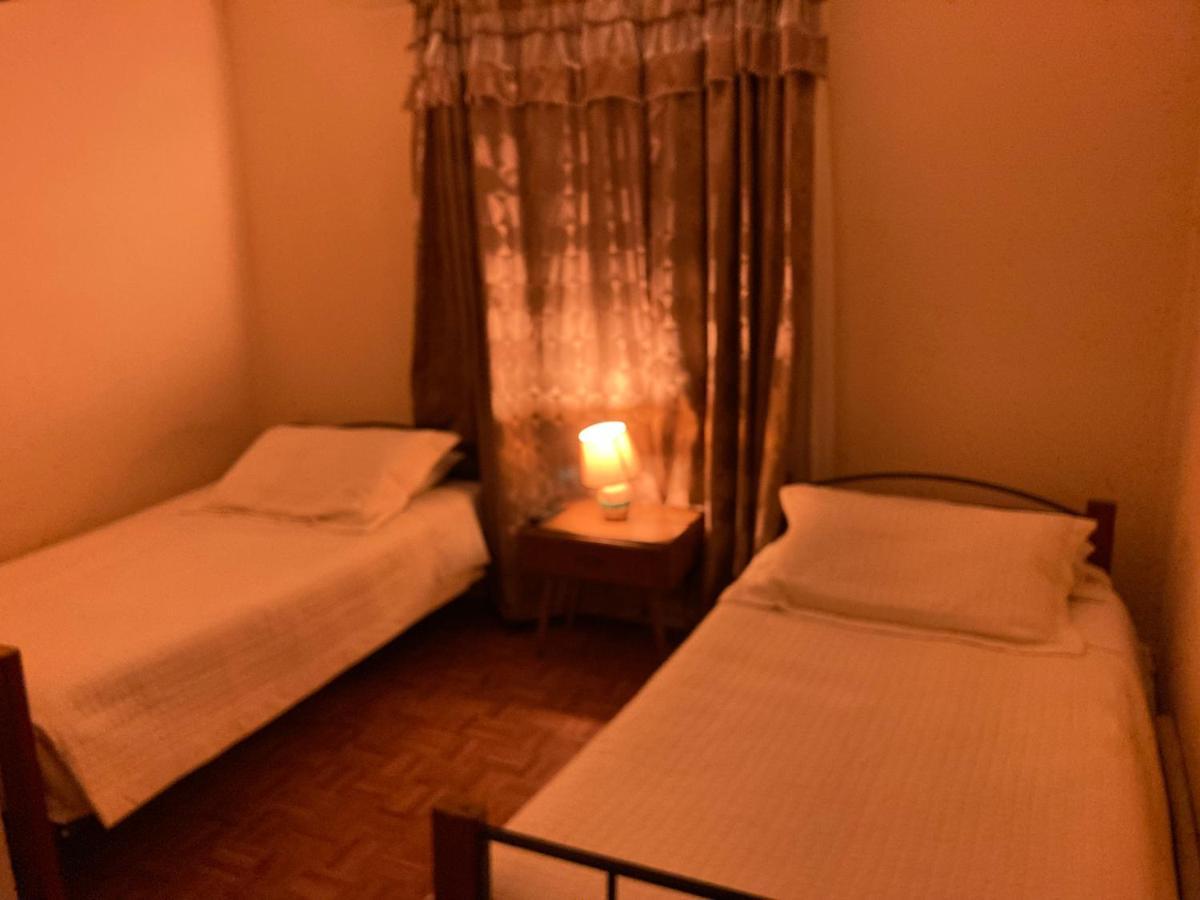 Hostal Hellen 푸에르토나탈레스 외부 사진