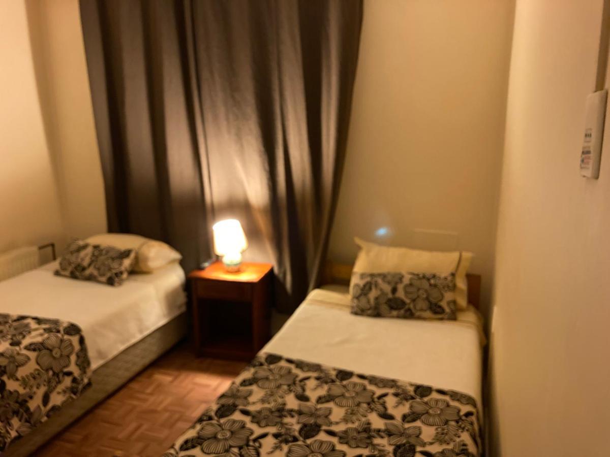 Hostal Hellen 푸에르토나탈레스 외부 사진